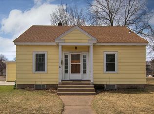 24 S Grove St, Chippewa Falls, WI 54729