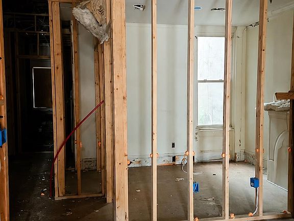 2nd image of 66 Oak St