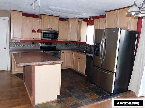5th image of 1595 Colorado Dr