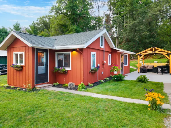 4357 Broughton Dr, Mio, MI 48647