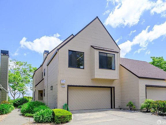 3rd image of 3370 Longview Ct