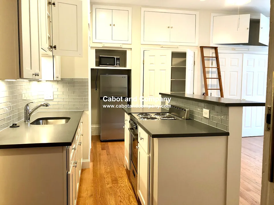 614 Massachusetts Ave #6
