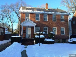 221 Everett Pl, Englewood, NJ 07631