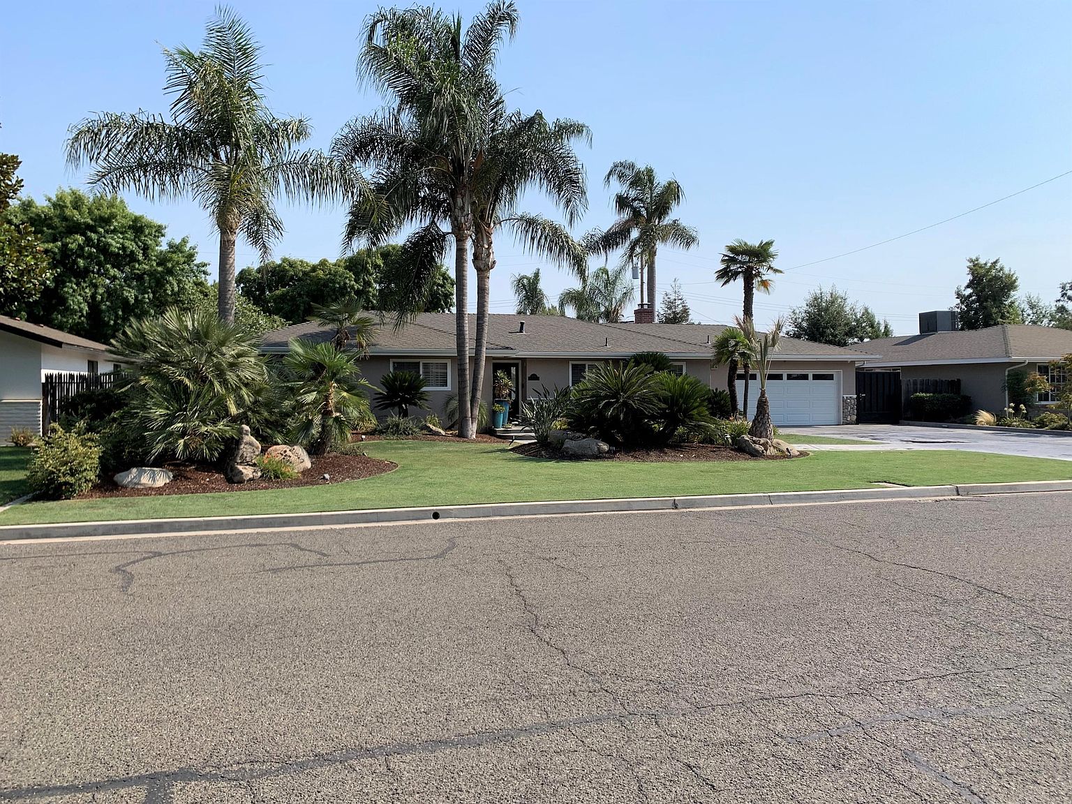 909 N Dickran Drive, Tulare, CA 93274 Zillow
