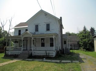18 Main St, Antwerp, NY 13608