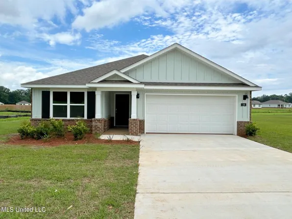 196 Mill Ct, Lucedale, MS 39452