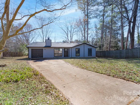 7209 Tressel Ln, Mint Hill, NC 28227