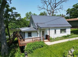 9317 N Arrowhead Shores Rd, Edgerton, WI 53534