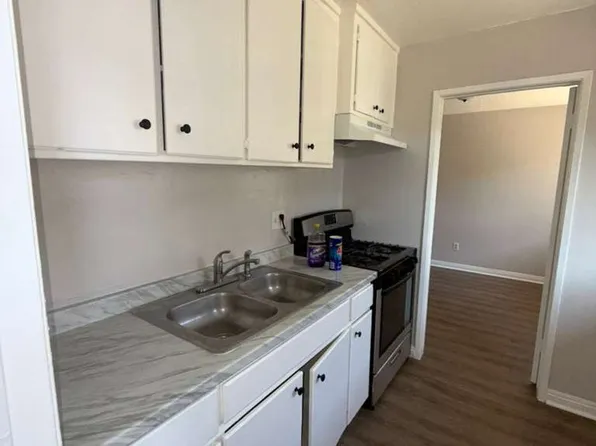 935-945 & 950 W 5th St #A09, Corona, CA 92882