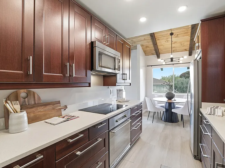 255 S Rengstorff Ave #2 — Photo 16