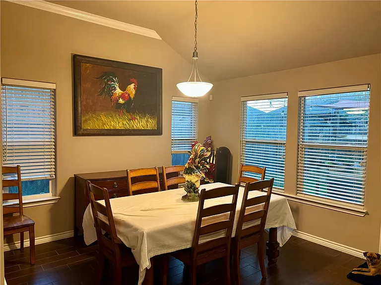 2220 Mangrove Dr — Photo 4