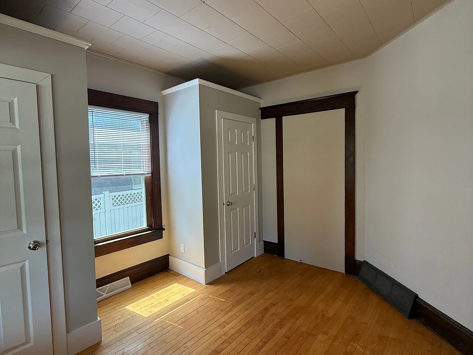 743 Franklin Street - 1 — Photo 3