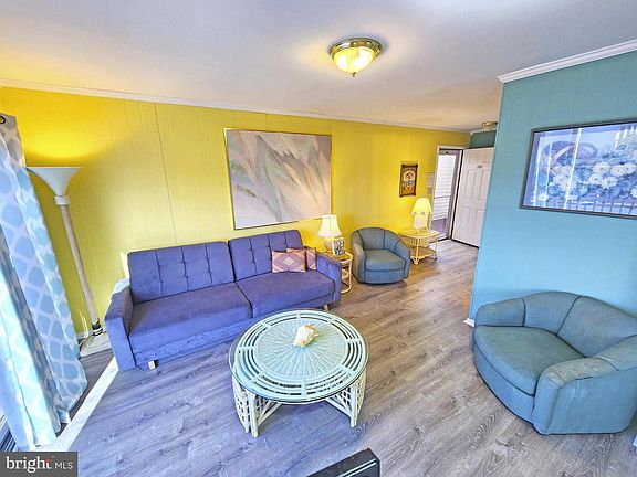 2nd image of 2628 Gull Way #202A