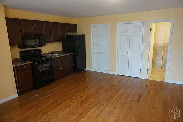 Rented by Halstead Real Estate | media 31