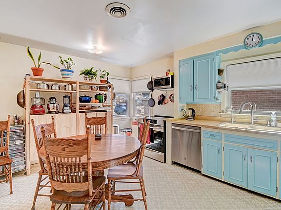 5th image of 4533 Keeney St