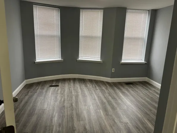 331 E 22nd St APT 2, Baltimore, MD 21218