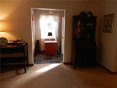 4th image of 3368 Crestview Dr