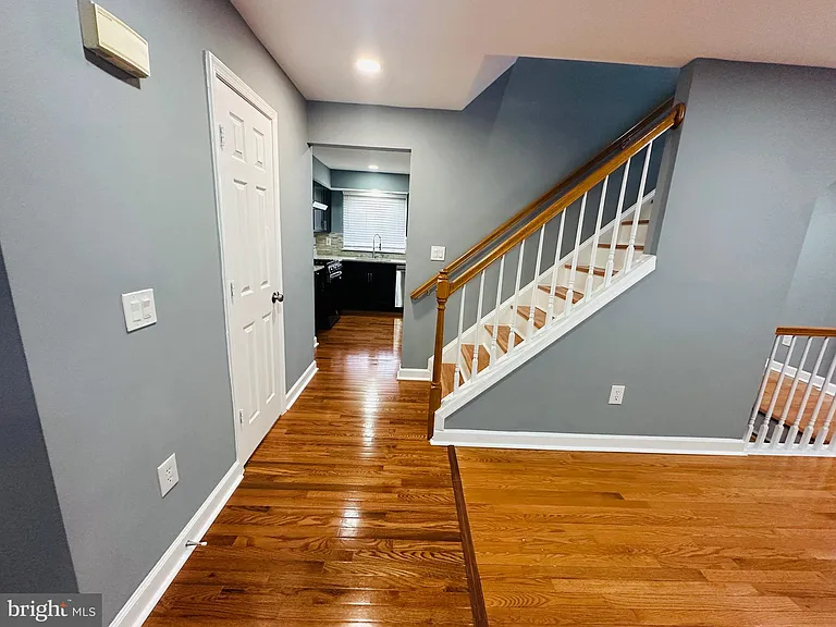 4518 Runnymeade Rd — Photo 5