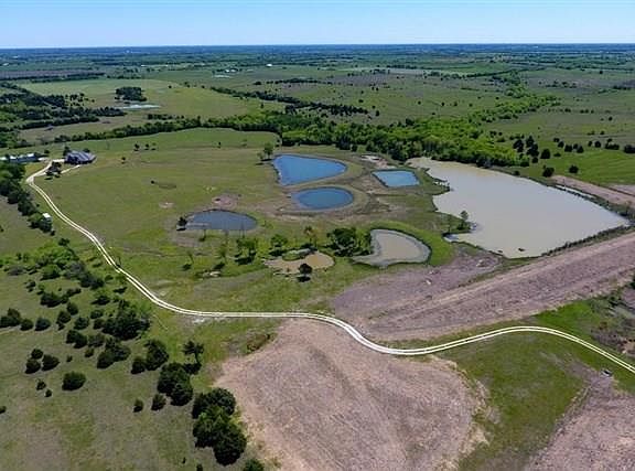 4th image of 5687 County Road 1094