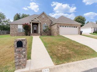 205 Hermitage Dr, Searcy, AR 72143