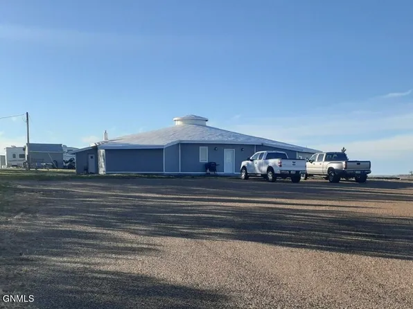 8608 136th Ave SW, Bowman, ND 58653