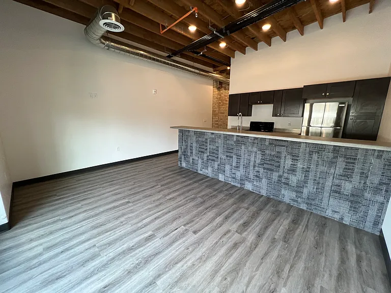 Borden Lofts — Photo 41