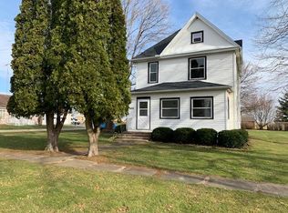 409 N 2nd St, Rochelle, IL 61068