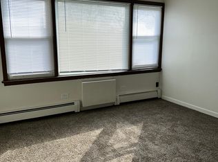 14019 S School St APT 1C, Riverdale, IL 60827