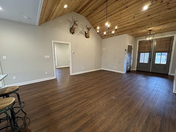 5th image of 1021 Ida Grace Trl