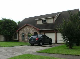 12215 Spring Grove Dr, Houston, TX 77099