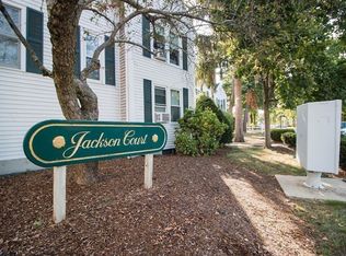 28 Court St APT 3, Mansfield, MA 02048