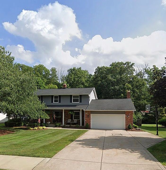 1st image of 32588 Haverhill Dr