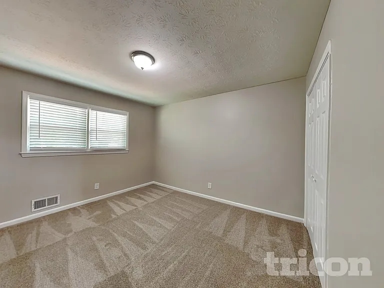3319 Old Salem Rd SE — Photo 13