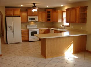 500 N 5th St, Benld, IL 62009