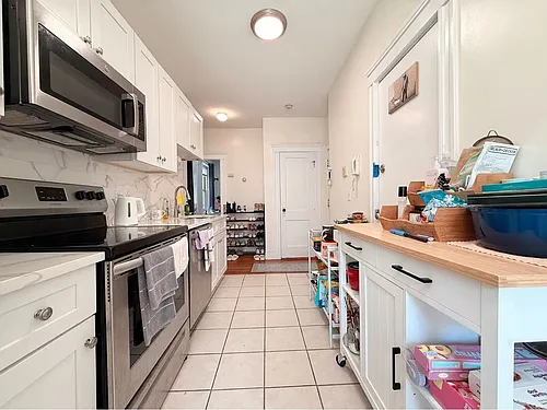 8 Ransom Rd #8R Photo 1