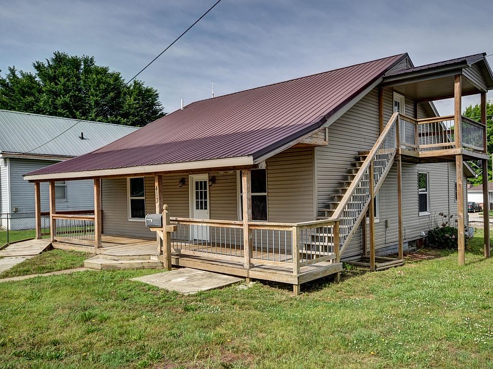 403 S Hickory Street-1