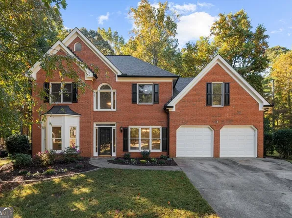 2060 Davis Dr, Cumming, GA 30041