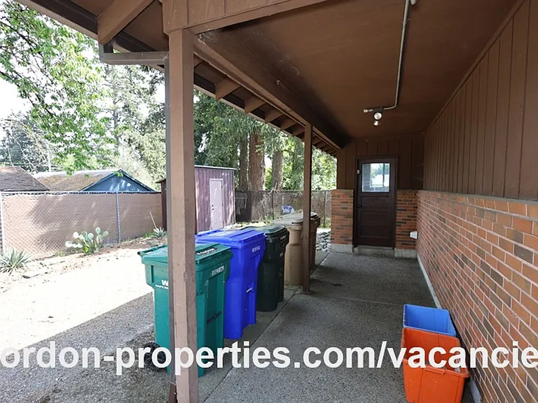 14832 SE Cedar Ave #3 — Photo 28