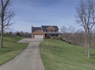 110 Charles Givins Dr, Dry Ridge, KY 41035