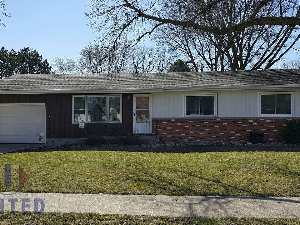 1st image of 506 E 31st St