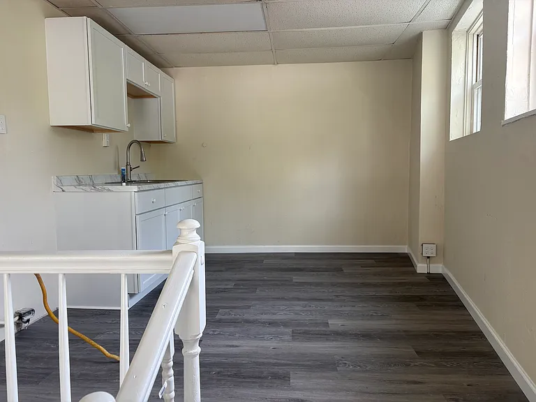 523 Cubbage St #2 — Photo 7