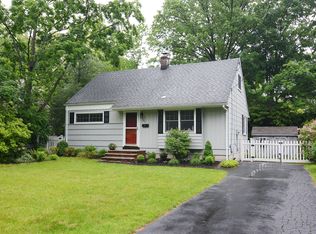 371 S Pleasant Ave, Ridgewood, NJ 07450