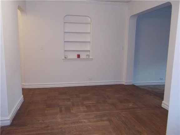 4th image of 686 2nd Ave #6J