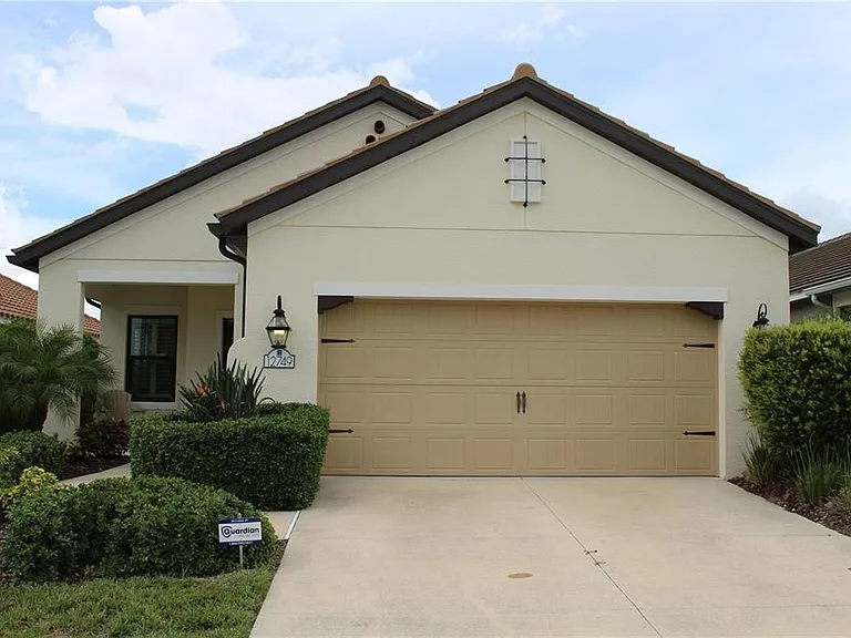 12749 Coastal Breeze Way — Photo 1
