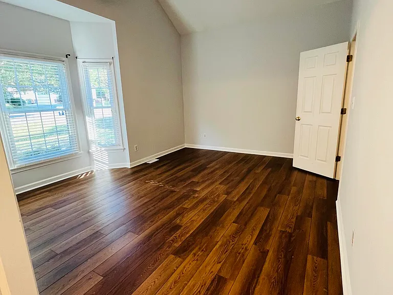 504 Quest Ridge Dr — Photo 8