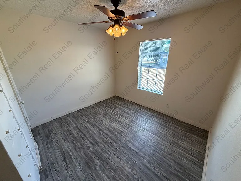 1320 Pile St. — Photo 6