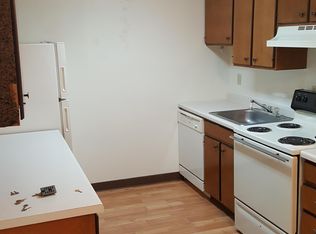 2613 Brookdale Rd APT 6, Moorhead, MN 56560