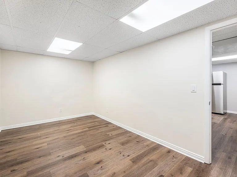 Room next to kitchen