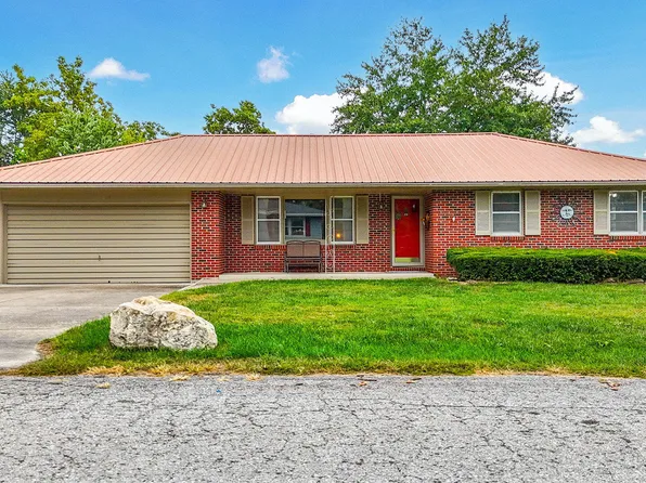 104 N Elm St, Auxvasse, MO 65231