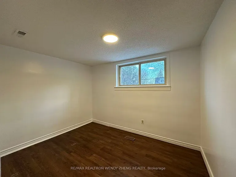 6 Lincoln Green Dr #BASEMENT — Photo 7